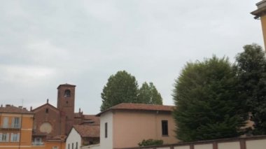 Piazza Ghislieri panoramik görünümü ile Papa Pius V heykelinin Pavia, Pv, İtalya