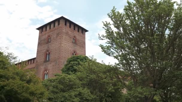 Башня замка Кастро Висконтео в Павии, Италия — стоковое видео