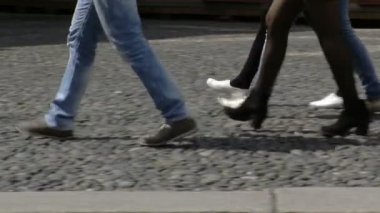 Ayak insanlar Vigevano Piazza Ducale meydanda, Vigevano, Pv, İtalya