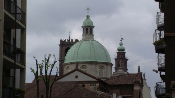 Pohled na dóm a Bramante Tower, Vigevano, Pv, Itálie — Stock video