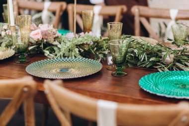 Yeni evliler için Boho düğün masası..