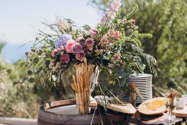 Boho wedding table with eco decor for guests. — Stock Photo, Image