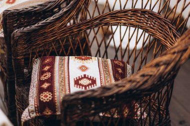 Boho tarzında dekore edilmiş fotoğraf bölgesi.