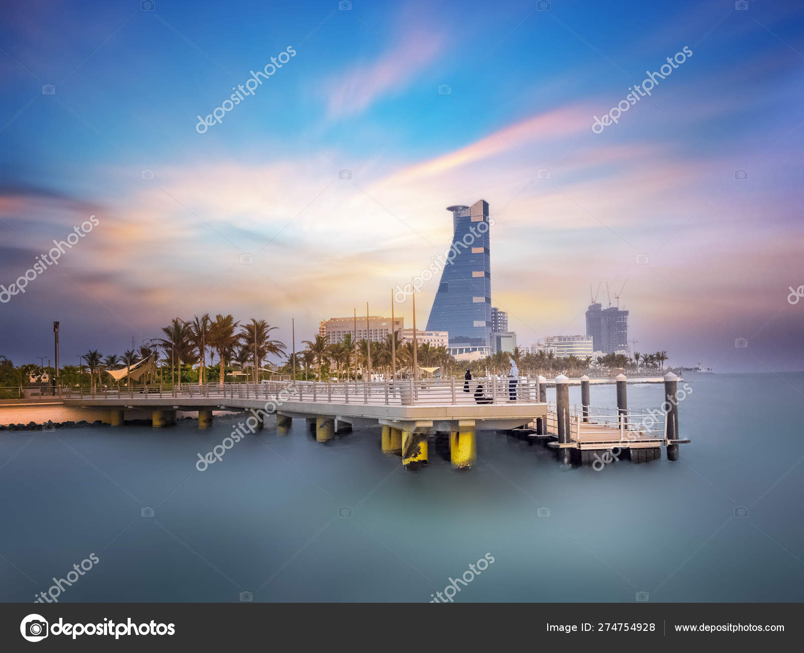 Scenic View Pier Jeddah Sunset Saudi Arabia Stock Editorial Photo C Osama64 274754928