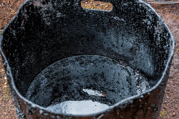 원유의 표면 구조가 텍스처화 되었습니다. 석유 제품의 오염 — 스톡 사진