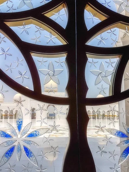 Abu Dhabi United Arab Emirates June 2018 Stained Glass Mosque — Stock Photo, Image