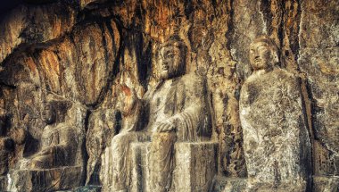 Luoyang, Hernan, Çin-Aralık 25,2017: 6-8 yüzyıllar, Unesco Dünya Mirası, Henan Eyaleti, Çin, Asya'dan Longmen mağaralar, Dragon Gate mağarasını, oyulmuş Buda görüntülere dating.