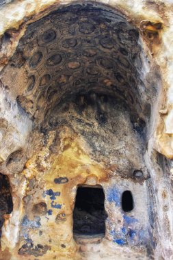 Uplistsikhe, Gürcistan - 13 Nisan 2017: Gürcistan'daki Uplistsikhe mağara köyde giriş