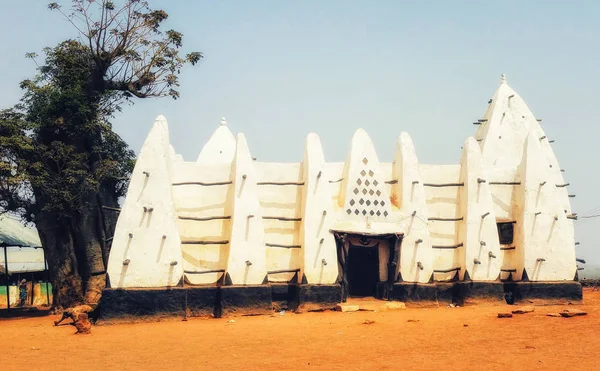 Batı Afrika Gana Larabanga çamur ve sopa sudanic tarzı Camii.