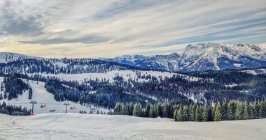 Kayak pisti dachstein Avusturya Alplerinde üzerinde