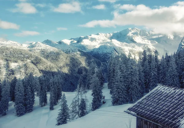 Prachtige Winterlandschap Van Oostenrijkse Alpen — Stockfoto