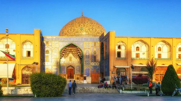 Isfahan Irão Outubro 2015 Mesquita Sheikh Lotfollah Lado Oriental Praça — Fotografia de Stock