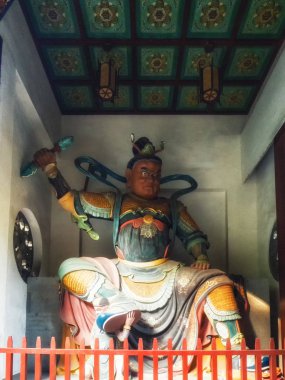 İç Hangzhou Lingyin Temple Buddha, Lingyin tapınak ünlü bir Çin Budist Tapınağı, Lingyin Temple Hangzhou ünlü doğal noktalardan biridir.