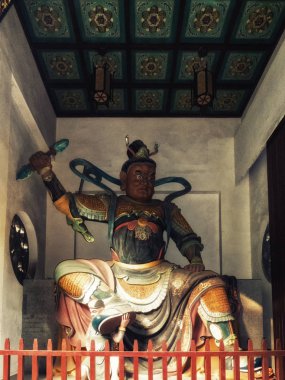 İç Hangzhou Lingyin Temple Buddha, Lingyin tapınak ünlü bir Çin Budist Tapınağı, Lingyin Temple Hangzhou ünlü doğal noktalardan biridir.
