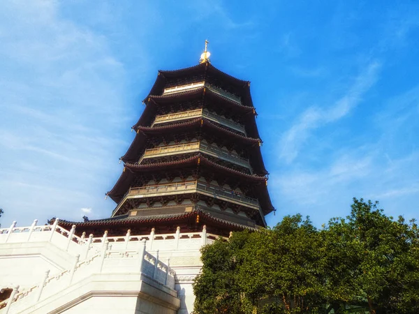 Leifeng Pagoda Five Stories Tall Tower Eight Sides Located Sunset — Stock Photo, Image
