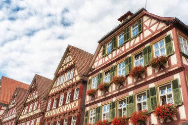 Pazar Meydanı, Tiyatrosu, Kara Orman, Baden-Württemberg, Almanya üzerinde tarihsel yarı ahşap evleri