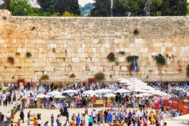 Kudüs, Batı Wall Plaza 'da Yahudi duaları 