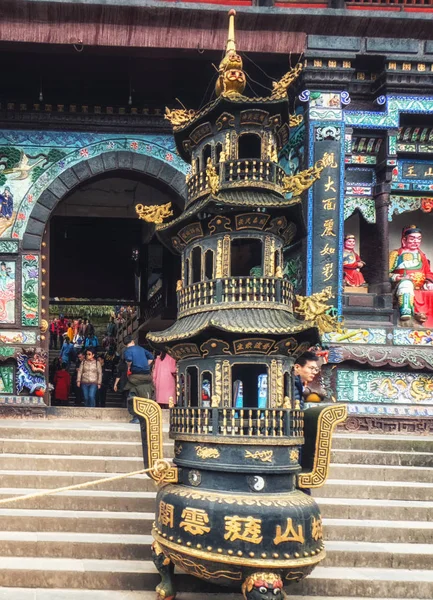 Buddhistiskt tempel i området Qingcheng berg nära Chengdu — Stockfoto