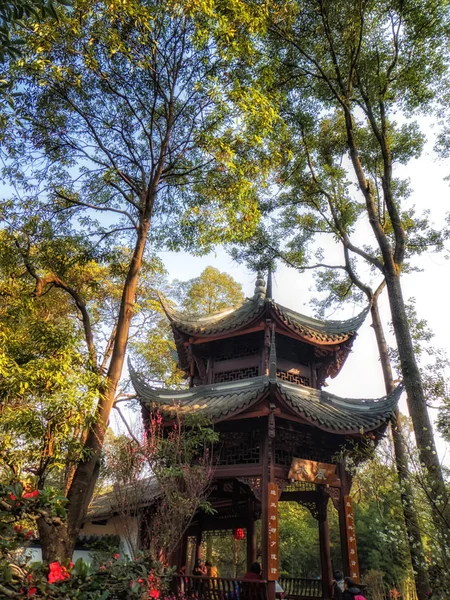 Pagoda Du Fu nádfedeles ház kertjében — Stock Fotó