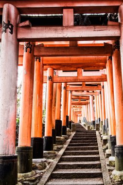 Kırmızı yakın gates geçit fushimi Inari taisha tapınak KY