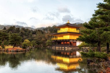Altın Pagoda, Kyoto
