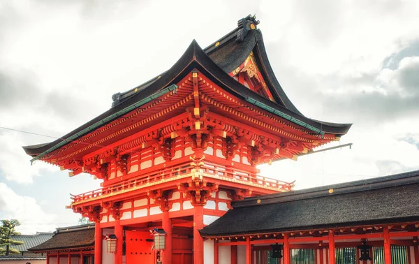 Μερική άποψη του το ιερό ναός Φουσίμι Ινάρι Taisha σε Κιότο, Ιαπωνία — Φωτογραφία Αρχείου