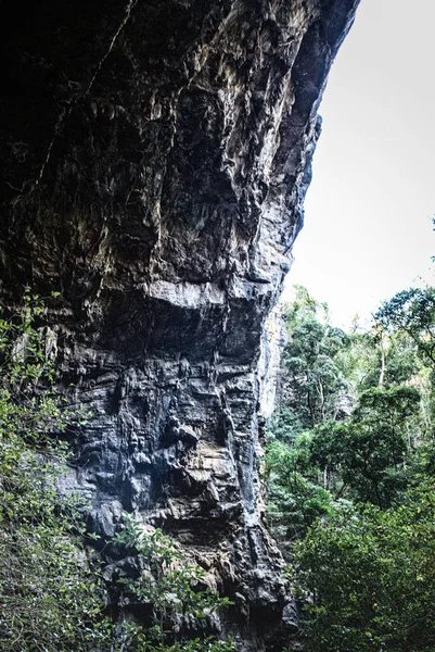 Sistema de caverna no parque nacional de Ankarana Madagascar — Fotografia de Stock