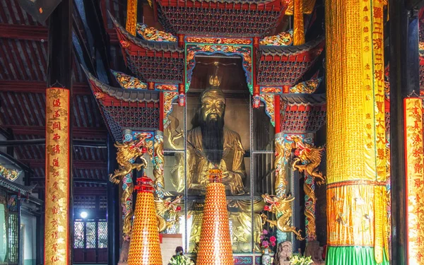 A Qingyang templom építészeti részletei — Stock Fotó