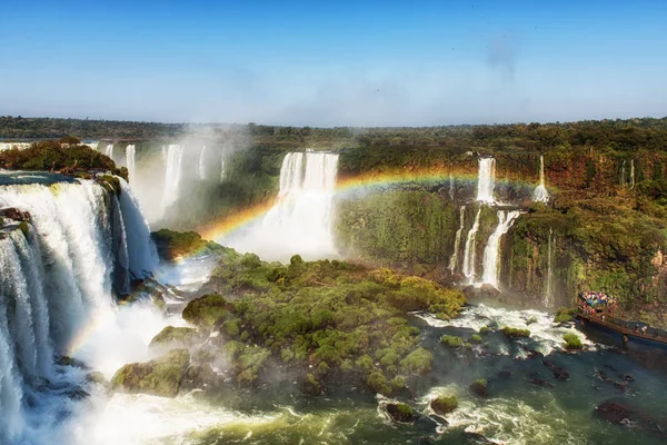 Foz de Iguazu, cascadas más grandes, Parque Nacional del Iguazú, UNESCO — Foto de Stock