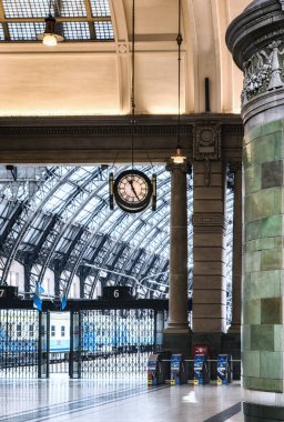 Buenos Aires 'teki emekli tren istasyonu.