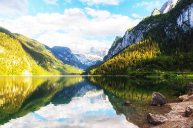 Vorderer Gosausee, Gosau Gölü, Dachstein Dağları, Avusturya