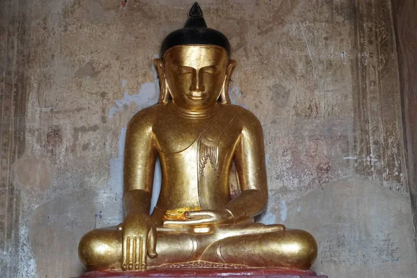 Statue Bouddha Intérieur Temple Antique — Photo