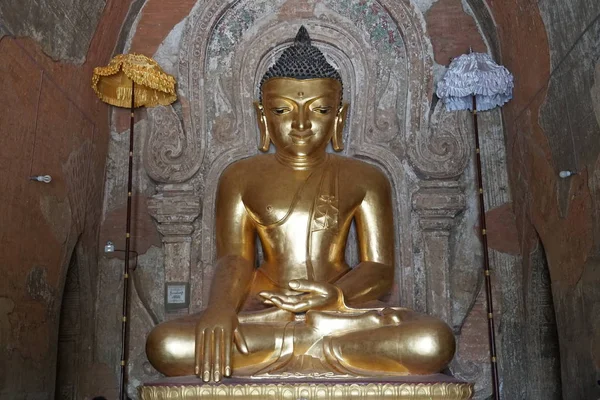 Estátua Buda Dentro Templo Antigo — Fotografia de Stock