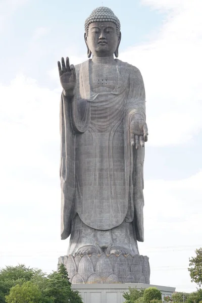 Estatua Buda Fuera Del Templo Antiguo —  Fotos de Stock