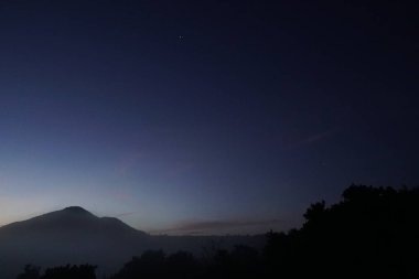 renkli gündoğumu ile doğa manzara