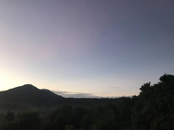 Naturlandschaft Mit Buntem Sonnenaufgang — Stockfoto