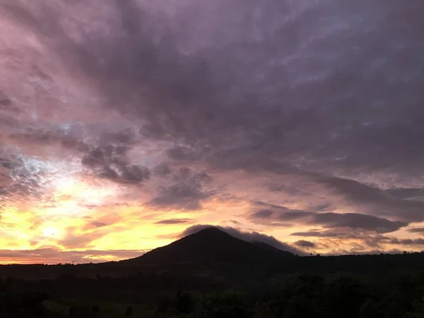 Přírodní Krajina Barevným Západem Slunce — Stock fotografie