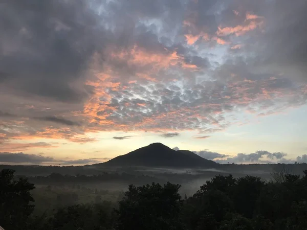 Paisagem Natureza Com Pôr Sol Colorido — Fotografia de Stock