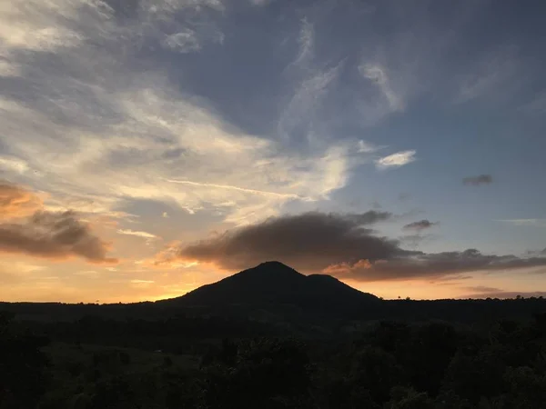 Paisagem Natureza Com Pôr Sol Colorido — Fotografia de Stock