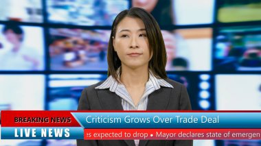 Asya Amerikan anchorwoman alt üçte ile yayın Tv haberler kavramı