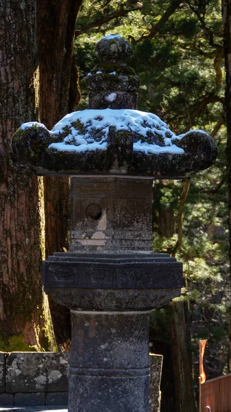 Toro stone lanterns  at Toshogu Shrine. — Stock Photo, Image