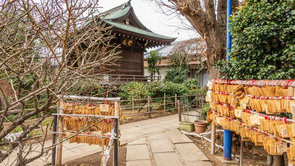 Hanazono inari-Schrein im Ueno-Park. — Stockfoto