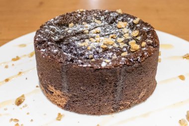 Fındık ve bal ile Brownie