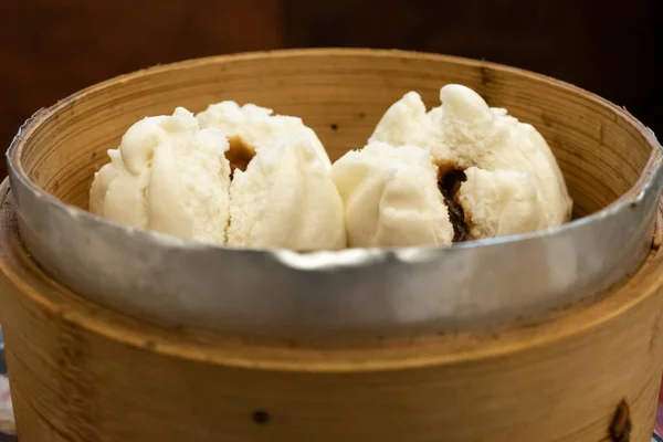 Cantonese dim sum in bamboo steamer