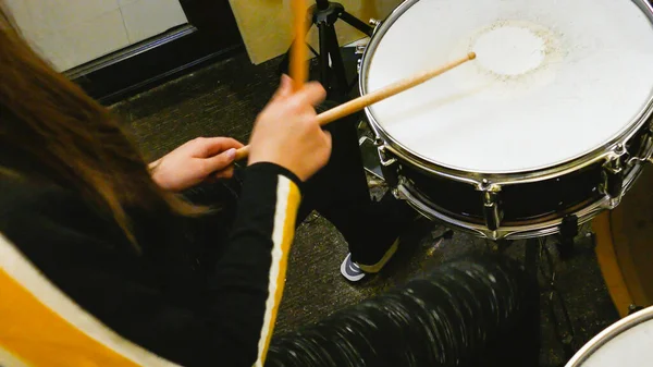 Sticks Spielen Schlagzeug Auf Drumkit — Stockfoto