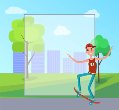 Ağaç ile yeşil Skatepark eğitimde kaykaycı