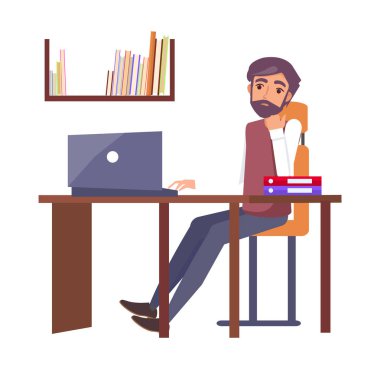 Adam bilgisayar hayal yazarak Office işyerinde