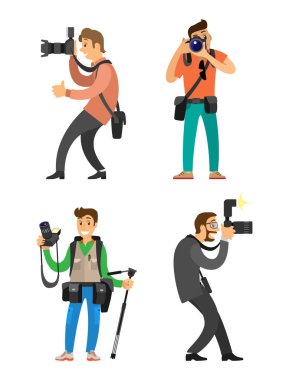 Fotoğrafçı ve dijital fotoğraf makinesi ile Paparazzi