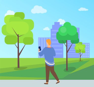 Telefon, Eğlence Vektörü ile Parkta Yürüyen Kişi