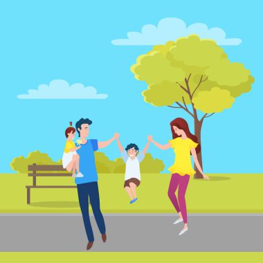 Aile, Anne, Baba ve Çocuklar Birlikte Yürüyor